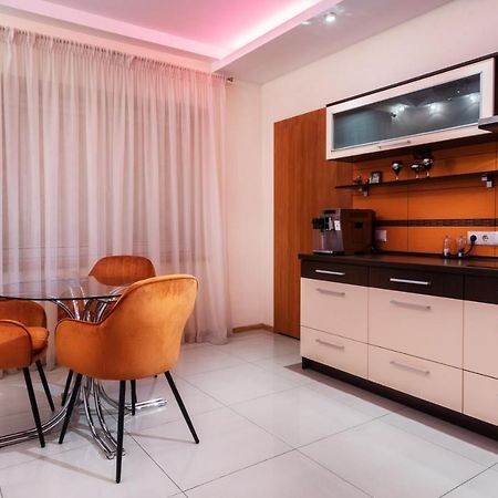Premium Jacuzzi Apartment Klaipeda Ngoại thất bức ảnh