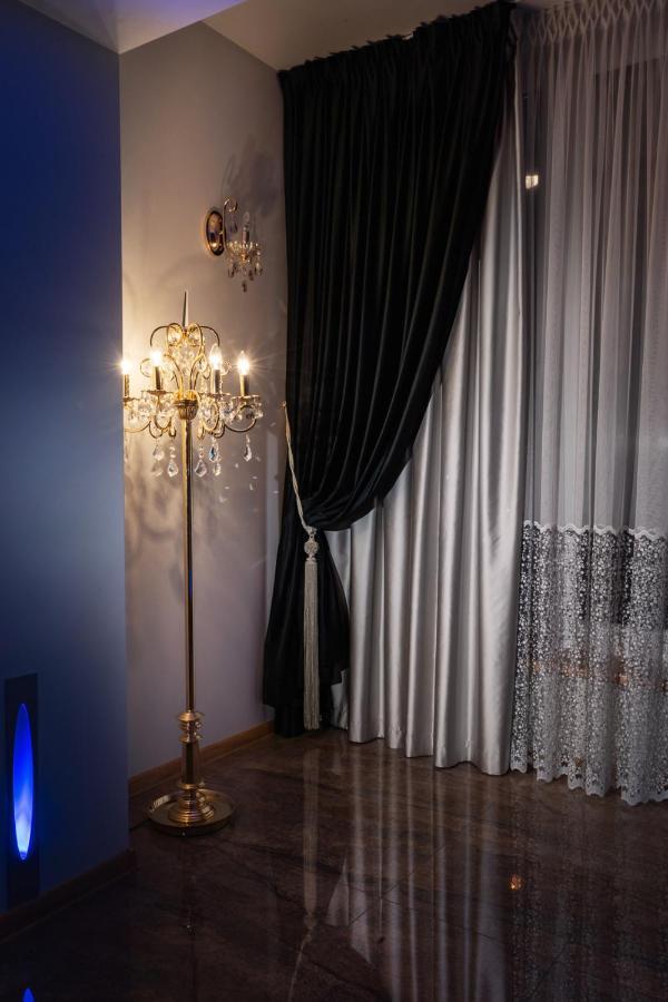Premium Jacuzzi Apartment Klaipeda Ngoại thất bức ảnh